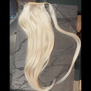 Ponytail 120 gram 100% Remy Hair platinum blonde